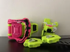 DXゲーマドライバー　＋　DXキメワザスロットホルダー