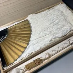 美品 礼装 留袖用 帯揚げ 帯締め セット ホワイト 金糸 絞り 地紋 お祝い
