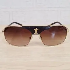 Item thumbnail for item e2df8f61-c8de-4da2-87a1-6f7f2ea79b96