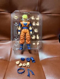 未来悟飯 カスタム s.h.figuarts サイズのサムネイル
