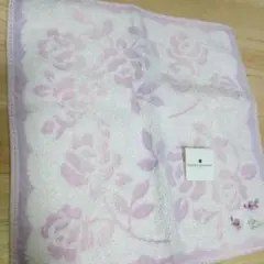 新品　PIERRE BALMAIN 花柄タオルハンカチ　ピンク　バラ　薔薇