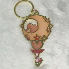 セーラームーン 一番くじ　ステンドグラス風チャーム ちびムーン