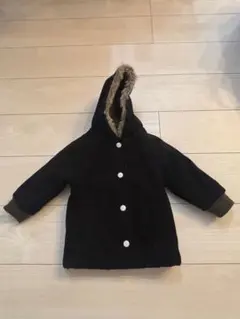 ファー付き黒キッズコート
