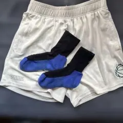 PUMA バスケパンツ Mサイズ ホワイトタビオバスケソックスのセットのサムネイル