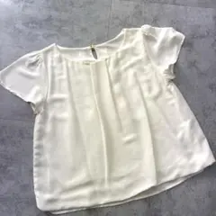 Item thumbnail for item 32632716-9c0d-4749-be2e-33ead54d346a