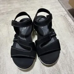 Clarks Cloudsteppers サンダル ブラックのサムネイル