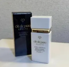 clé de peau BEAUTE ヴォワールルミヌ