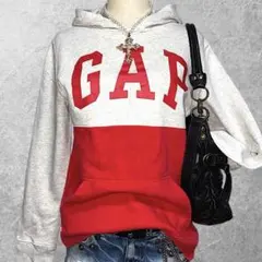 OLD GAP 平成ギャル Y2K00s アーチロゴ バイカラーパーカー赤グレー
