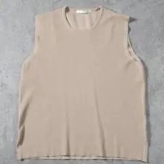 【美品】qualité カリテ ランダムリブノースリーブニット Fのサムネイル