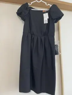 sunauna パフショルダー　ブラックラメワンピース　黒ドレス　スーナウーナ