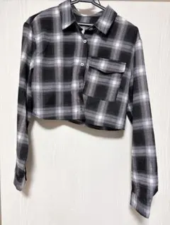 DAZY クロップド　チェックシャツ