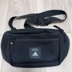 adidas ショルダーバッグのサムネイル