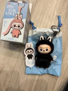 ラブブ POP MART PIN FOR LOVEアルファベット イニシャルR