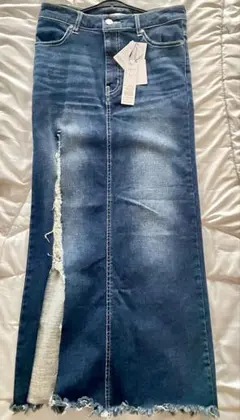 Item thumbnail for item 03ad8796-3b1a-42b4-adc8-f0bf324f72d7