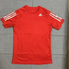 adidas レッド Tシャツ ストライプ