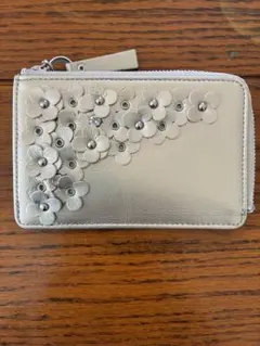 JAL限定 完売品】ANTEPRIMA アンテプリマ 長財布 牛革花柄モチーフ 