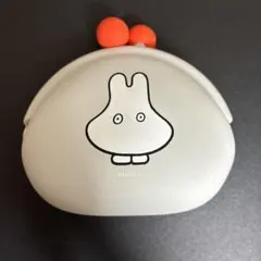 p+g design おばけミッフィー　シリコンがま口