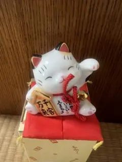 金色の招き猫 陶器 置物 オリジナルボックス付き 薬師窯 - メルカリ