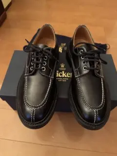 【クマゴロウ】Tricker’s トリッカーズ Uチップ 黒 UK8.5 クマゴロウ様専用】Tricker's トリッカーズ Uチップ 黒 UK8.5 - メルカリ
