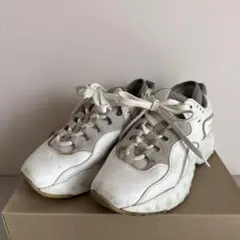 acne studios スニーカーのサムネイル