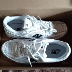 New Balance 509 ホワイト スニーカー