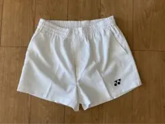 YONEX ホワイトショートパンツ