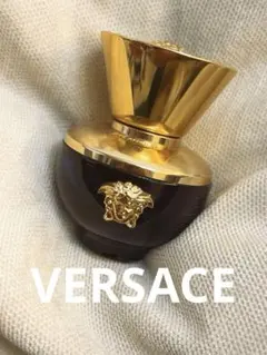 美品　VERSACE オーデパルファム　ヴェルサーチェ　ディランブルー　30mlのサムネイル