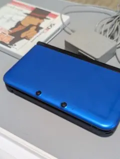 【ソフト付:美品】Nintendo 3DS LL 本体 ブルー/ブラック