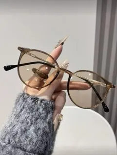 Item thumbnail for item 8608df3c-3aff-41ac-b3eb-361e1ac77b60