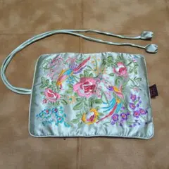 Item thumbnail for item 217e7c31-cece-478a-889b-a67e4cc1b05d