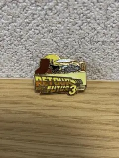 ⭕️即購入⭕️【希少ビンテージ】バック・トゥ・ザ・フューチャー PART3ピンバッジのサムネイル