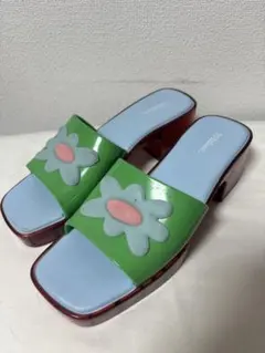 Melissa サンダル フラワーモチーフのサムネイル