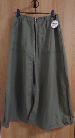 ストライプクラブ　ロングスカート　フロントZipコクーン　カーキ