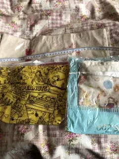 新品　ミニトート　スージーズー　マスコット付　スヌーピー  リサとガスパール