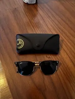 横浜即発RayBan レイバンCLUBMASTER RB3016-1354/R5 - メルカリ