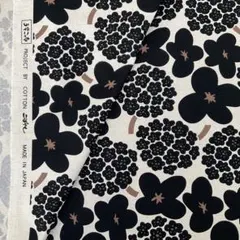 【特価】コットンこばやし　う早この布　北欧風　ブーケ　花柄　ハンドメイド生地　B