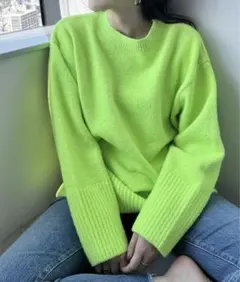 藤田ニコル着用　ローリーズファーム　ラメビックプルオーバー