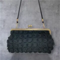 Item thumbnail for item d898ce9f-42a4-4a62-accc-21eb414e003c