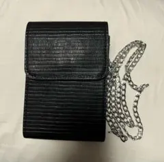 GU スマホショルダーバッグ