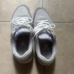 le coq sportif グレー スニーカー　23センチ（作り小さめ）のサムネイル