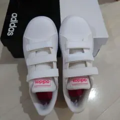 新品未使用☆adidas 19cm アディダス