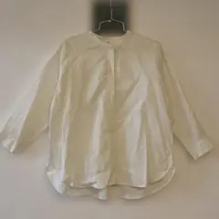 UNIQLO ホワイト ボタン付き 八分袖　リネンシャツ　新品