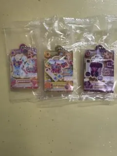 アイカツ×プリパラ アクリルチャーム ガチャ　大空あかり　新条ひなき　大地のの