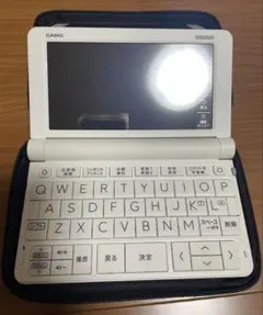 CASIO 電子辞書 ホワイト ケース付 XD-SX9800(充電コード付) - メルカリ
