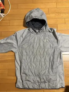 Under Armour フード付きアウター