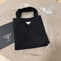 新品 プラダ PRADA ロゴプレート トートバッグ ノベルティ ブラックK72