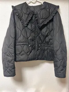 grl 黒 ビッグカラーフリルドロストキルティングジャケット［at1940］