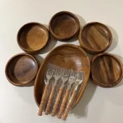 【美品】木製サラダボウルセット　大皿　小皿　フォークセット
