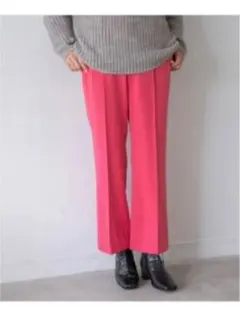 嬉しい機能が付いたストレートパンツ[2021秋冬]【ハタラク7DAYSパンツ】