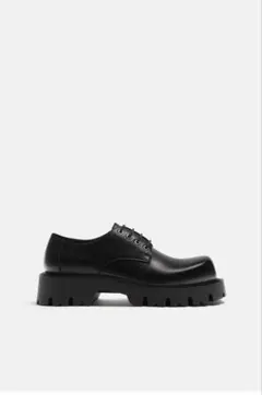 ZARA ダービーシューズ 厚底 ブラックのサムネイル